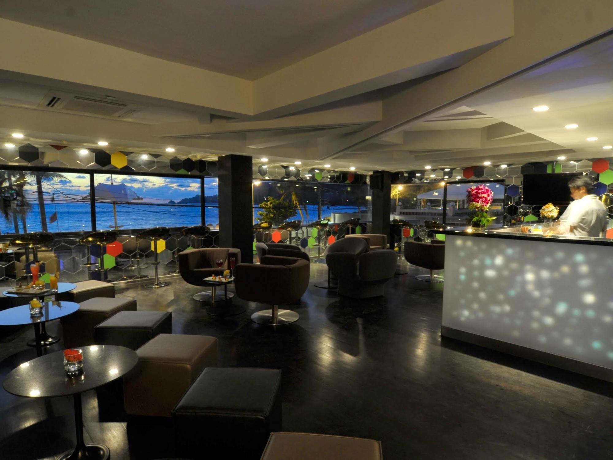 B - Lay Tong Resort Phuket Extérieur photo
